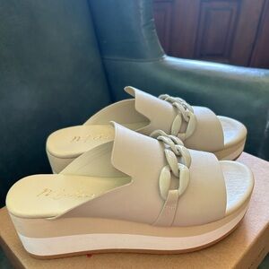 Matisse new platform sandals.